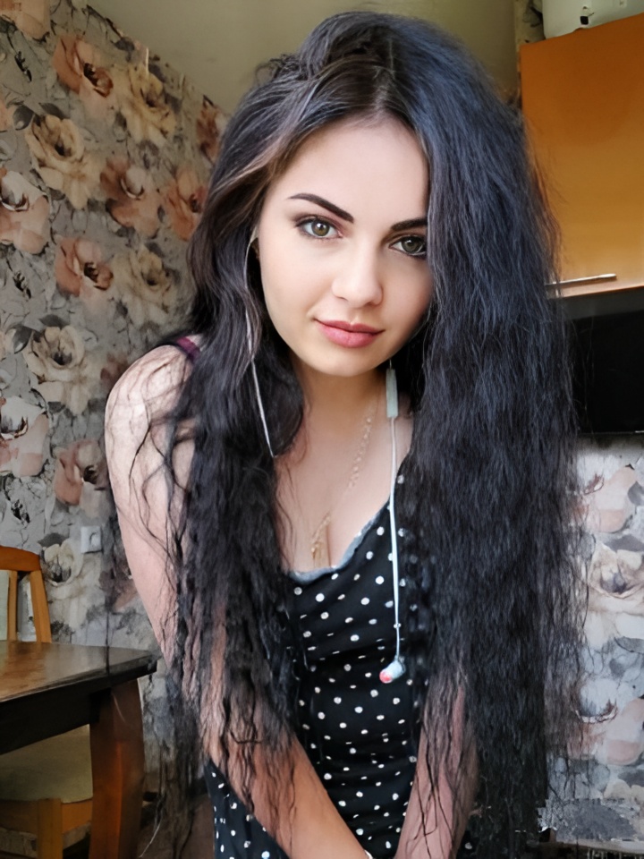 Агнесса привлекальеная девушка из Рязани цена от 3000 руб