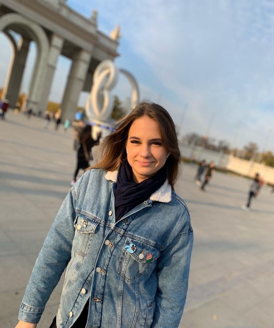 Надежда привлекальеная девушка из Рязани цена от 3500 руб