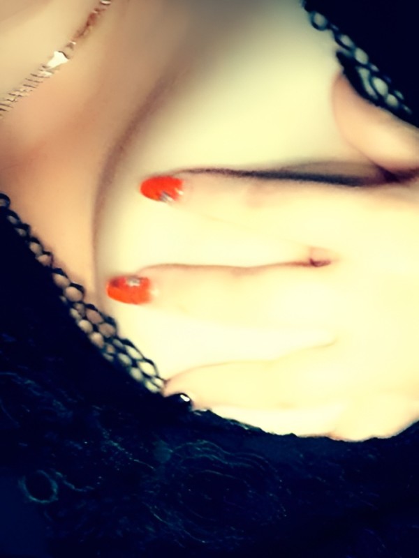 Агнесса привлекательная девушка из Рязани цена от 3000 руб