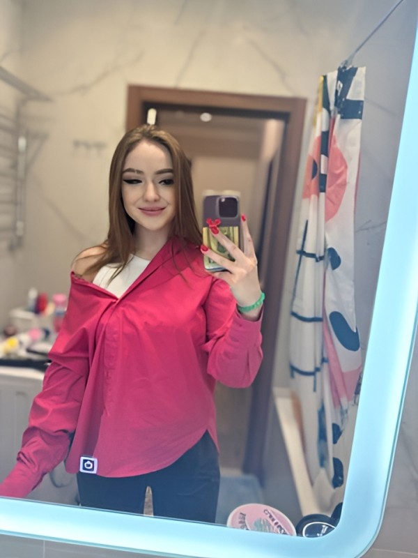 Арина привлекательная девушка из Рязани цена от 2000 руб