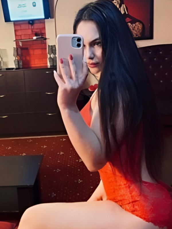 Элина привлекательная девушка из Рязани цена от 5000 руб