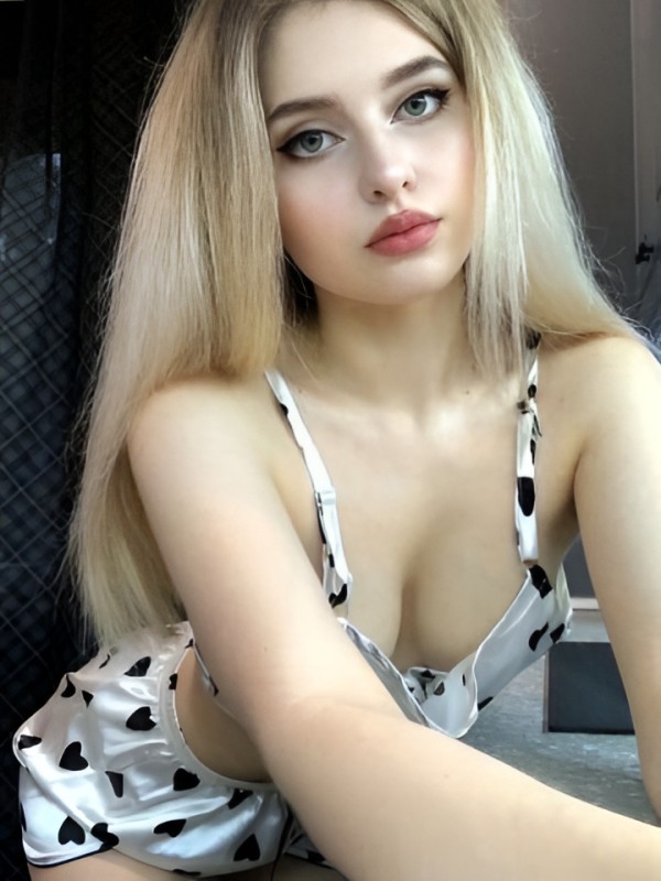 Геля привлекательная девушка из Рязани цена от 1500 руб