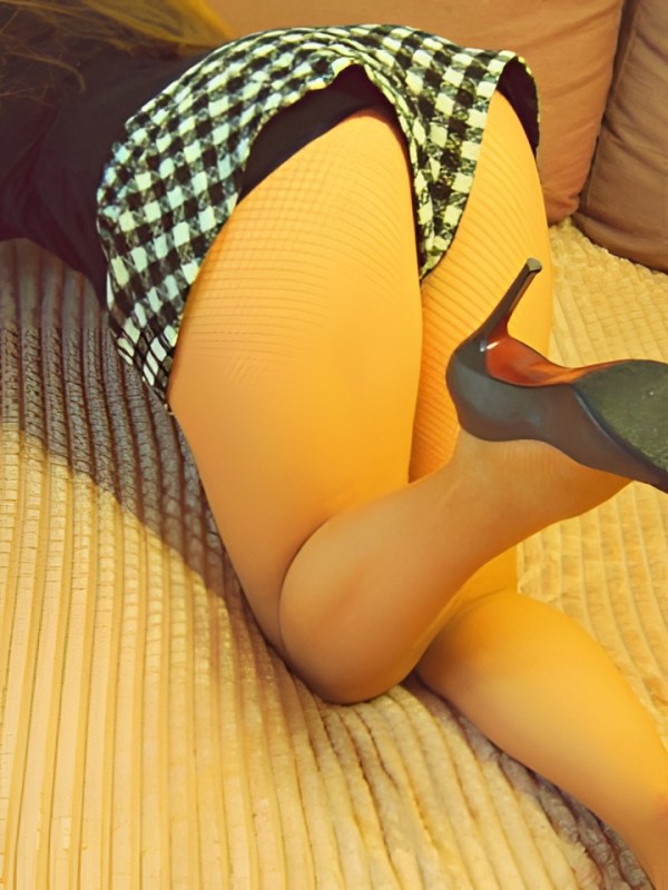 Мирослава привлекательная девушка из Рязани цена от 2500 руб