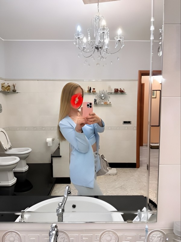 Наташа привлекательная девушка из Рязани цена от 1500 руб